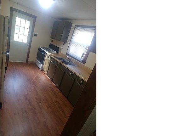 4th image of 1005 N Hodson Ave