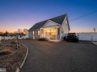 720 Town Bank Cpe, Green Creek, NJ 08219