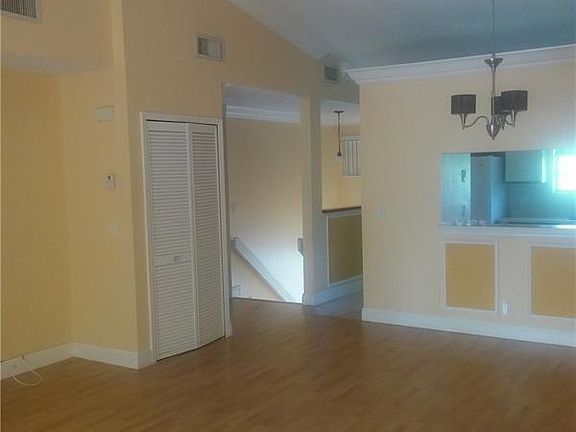 5th image of 1509 Congressional Way