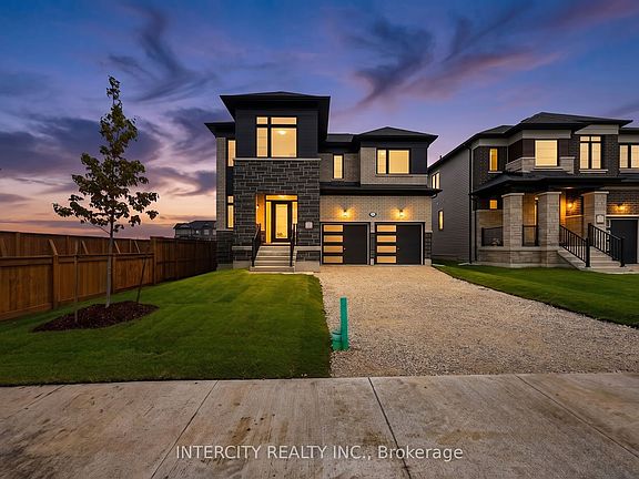 2nd image of 22 Legacy Cir