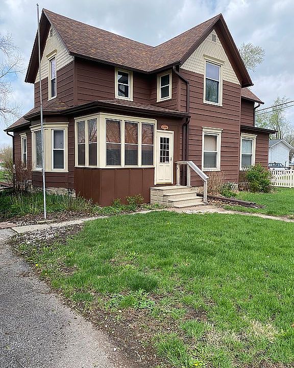 1st image of 319 Sycamore St