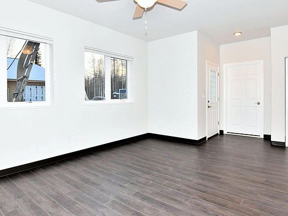 5th image of 2418 Homestead Dr Unit C