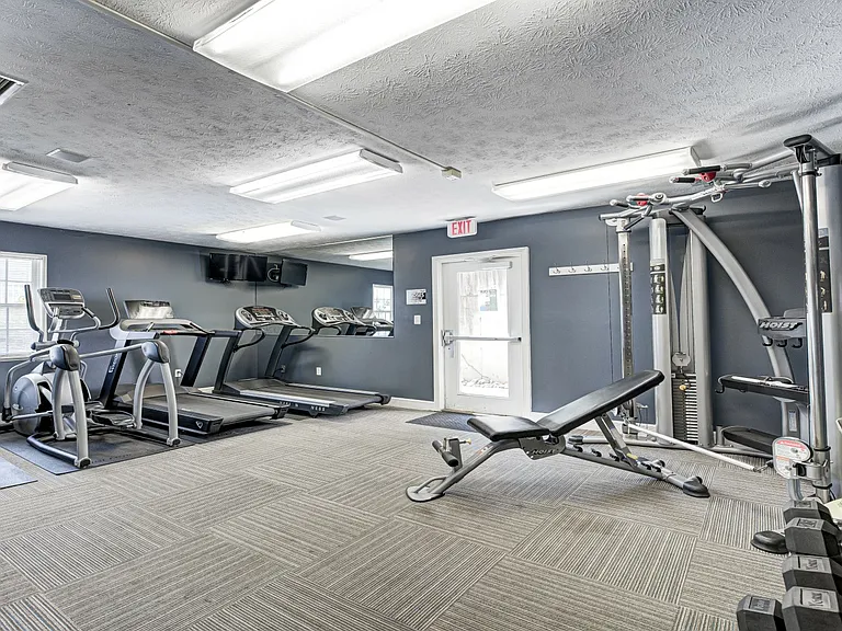 Bayshore Apartments — Photo 14