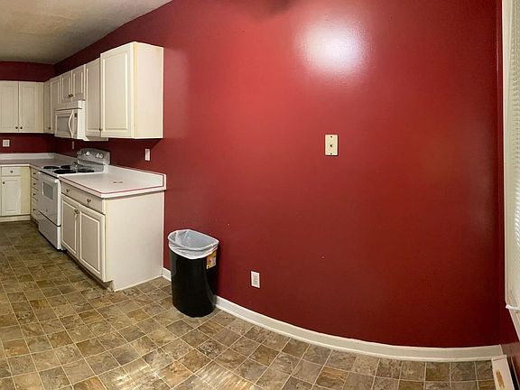 3rd image of 4771 Charing Dr #4771