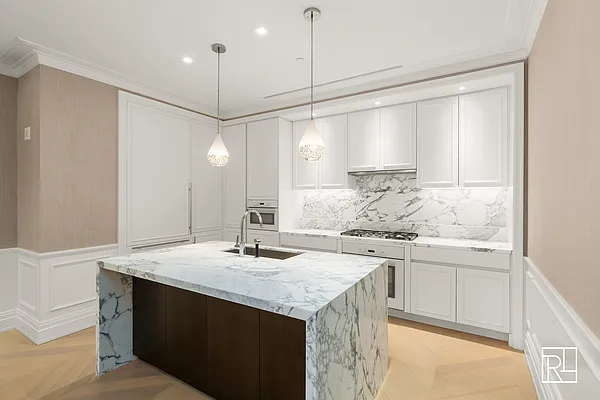 Rented by Compass | media 35