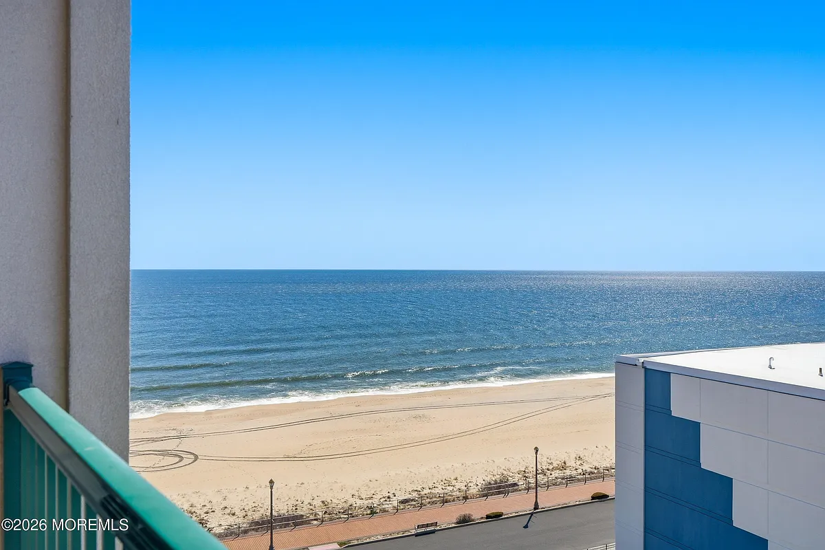 Building Photo - 480 Ocean Ave #9H