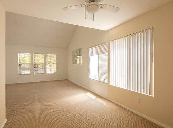 5th image of 6131 Fremont Cir