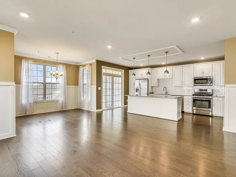 23266 Southdown Manor Ter #101 — Photo 23