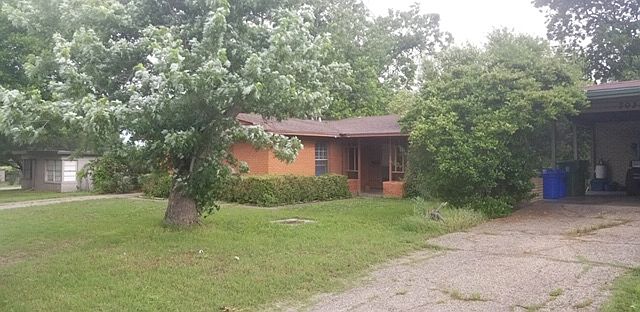 1st image of 7029 Oak Park Dr