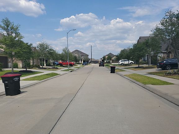 4th image of 19826 Mountain Vista Dr