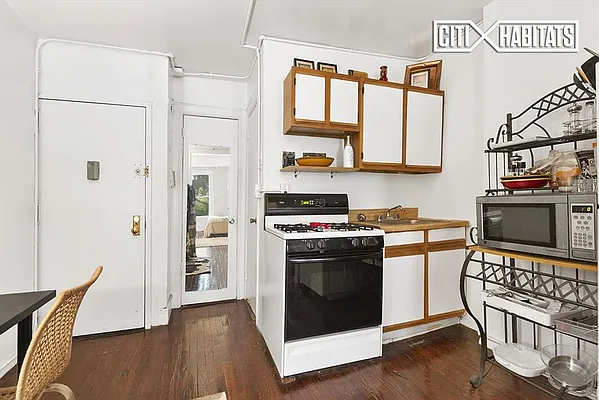 Sold by Citi Habitats | media 3