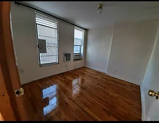 Rented by Danielle Stoller, LREB