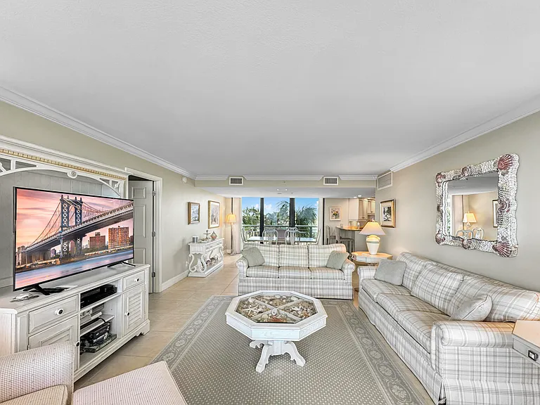 3000 N Ocean Dr #4F — Photo 5