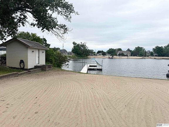 5th image of 17303 Paradise Rd