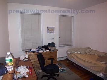 2nd image of 45 Orkney Rd #D2