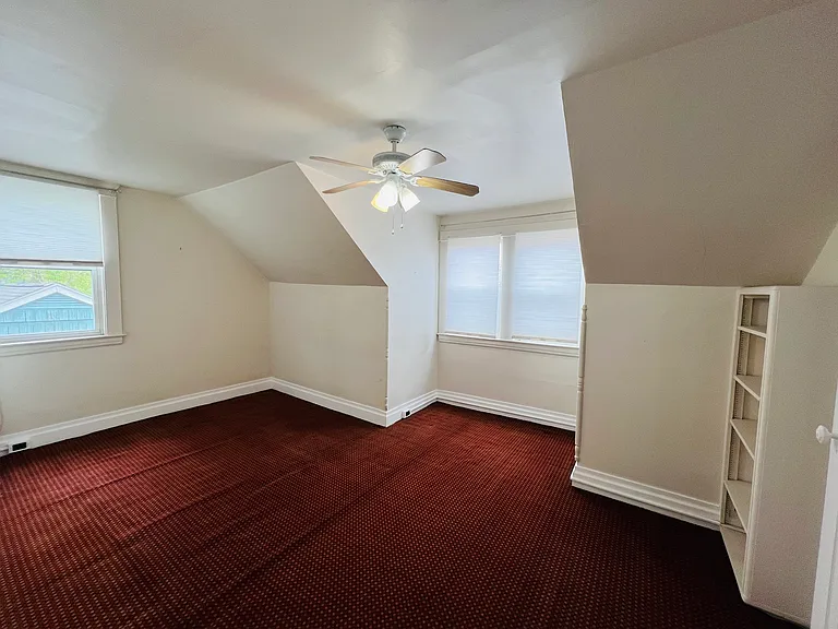 Third Bedroom (3rd Floor)