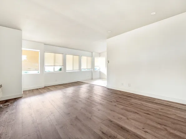 4837 Hayvenhurst Ave APT 6, Encino, CA 91436