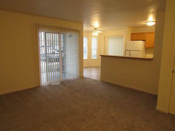 2nd image of 10066 W Garverdale Ln #101