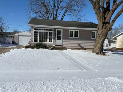 908 14th St, Rochelle, IL, 61068