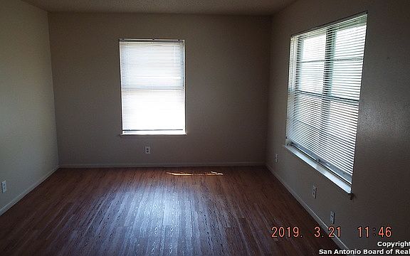 2nd image of 415 Cable Dr