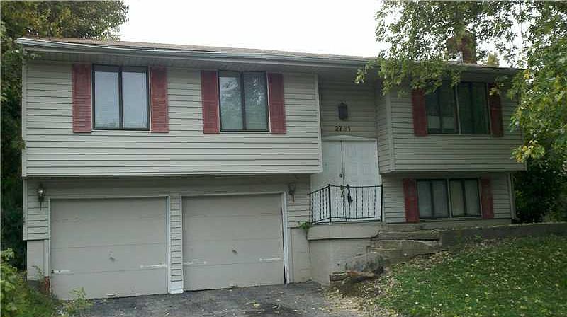 1st image of 2731 Sheffield Dr