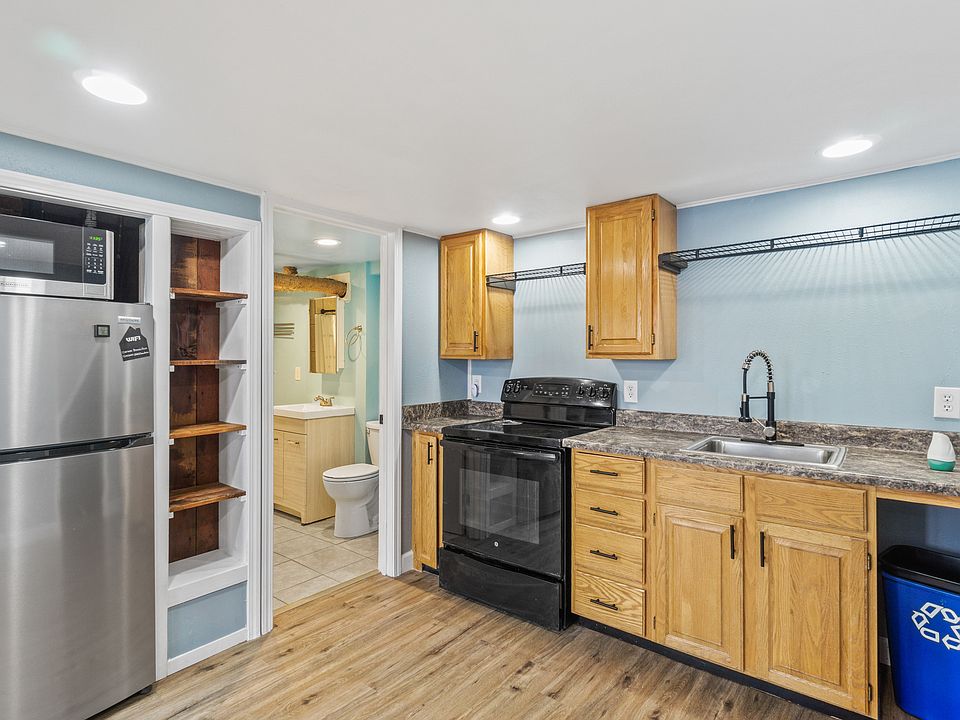 1st image of 113 S Cambrian Ave