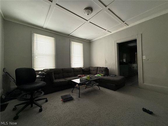 4th image of 4217 Hyde Ave