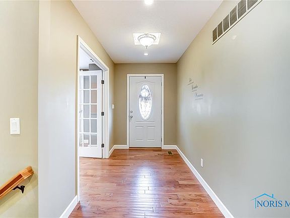 5th image of 1459 White Birch Dr