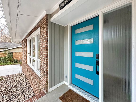 5th image of 1124 Hardimont Rd