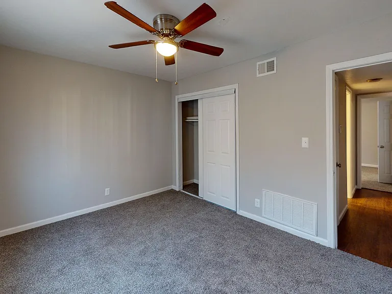 Autumn Ridge Apartments — Photo 68