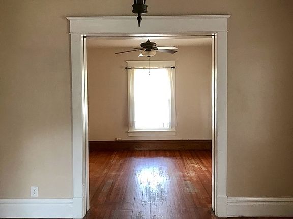 3rd image of 1510 11th Ave Unit A