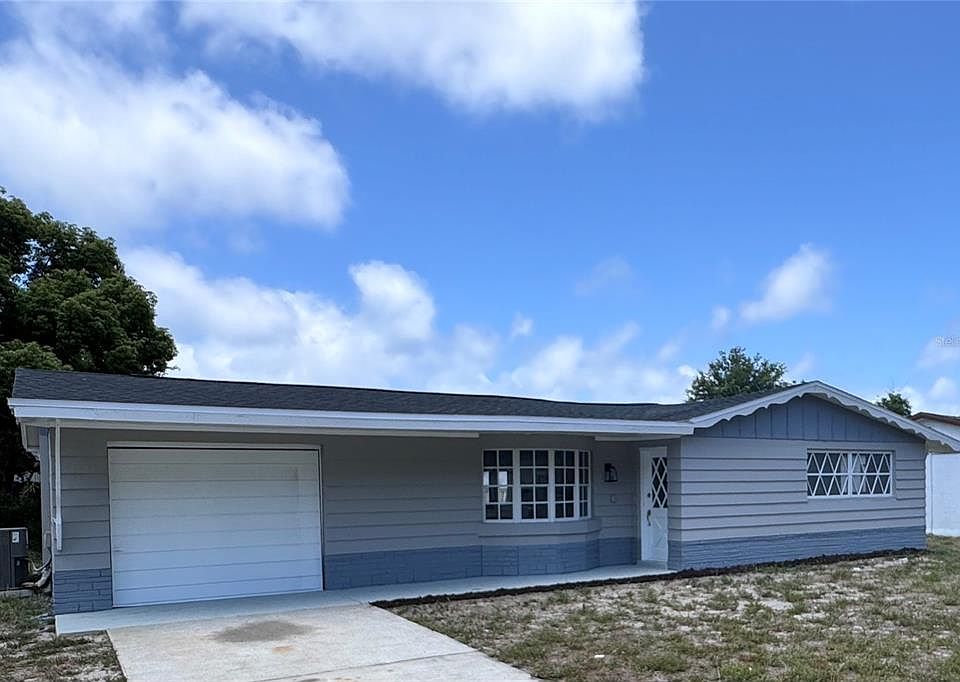 1st image of 3401 Bainbridge Dr