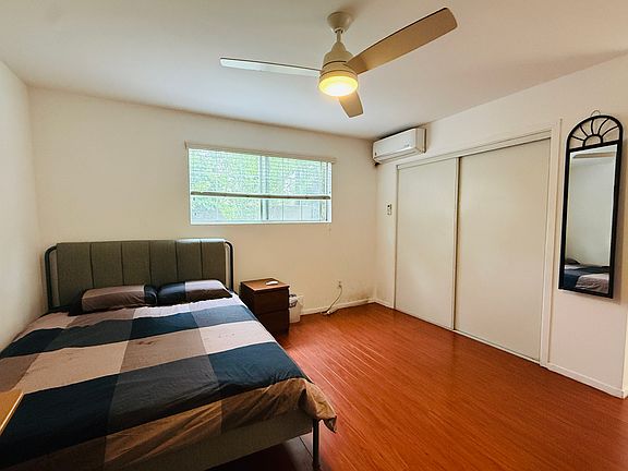 4th image of 6371 Sultana Ave