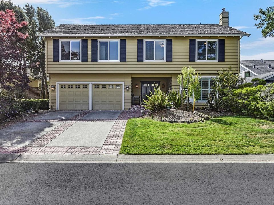 1st image of 365 Saint Andrews Ln