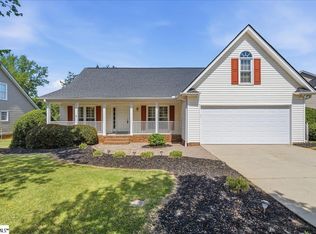 14 Overcup Ct, Greer, SC 29650