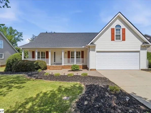 14 Overcup Ct, Greer, SC 29650