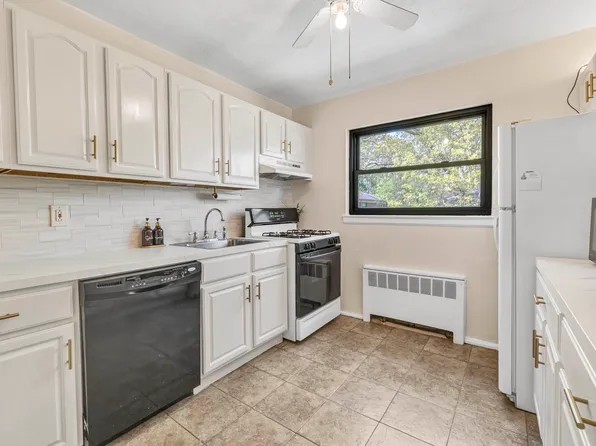 219-74 75th Avenue image 1 of 13