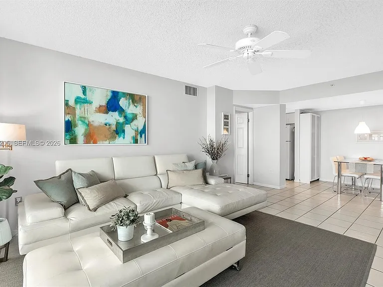 800 Claughton Island Dr #1204 — Photo 5