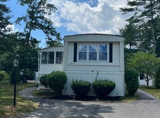 40-7 S Meadow Vlg, Carver, MA 02330