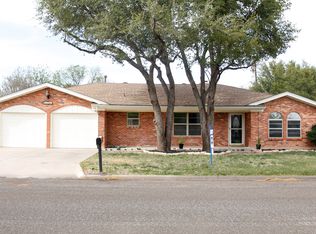 2950 Arrowhead Dr, Abilene, TX 79606
