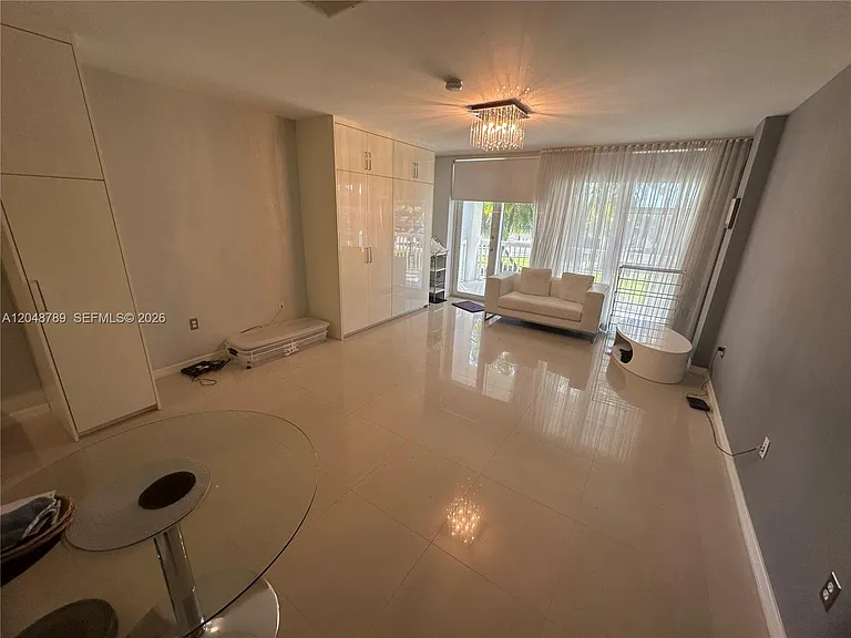 10275 Collins Ave #112 — Photo 24