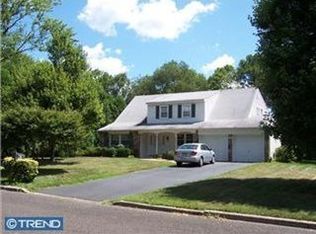 43 Pheasant Dr, Holland, PA 18966