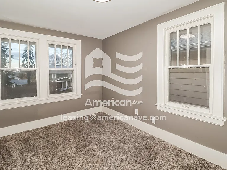 1268740_009_wm_-_bedroom_13367976.jpg