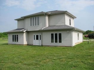 121 NE 1001 Rd, Calhoun, MO 65323