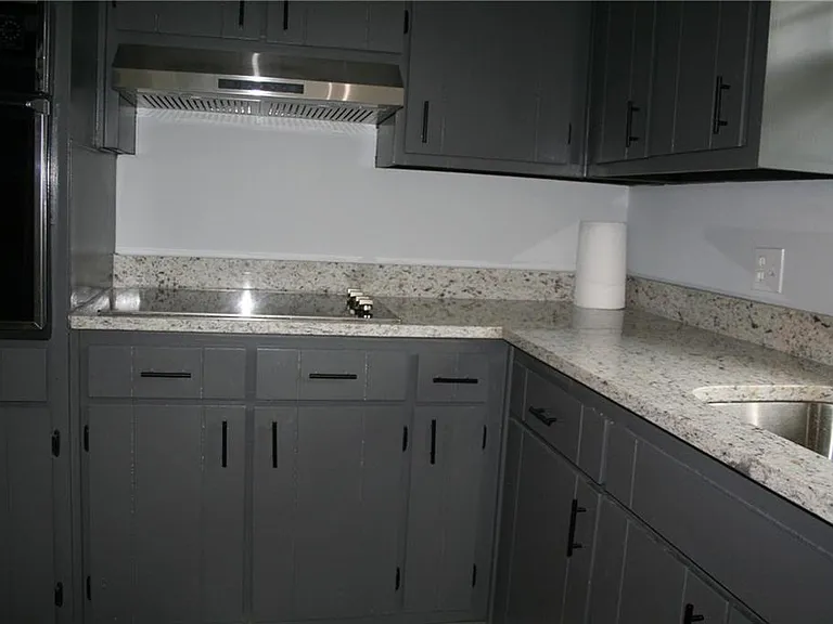 2075 Pinewood Dr — Photo 12