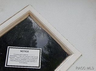 5940 W Minuteman St, Homosassa, FL 34448