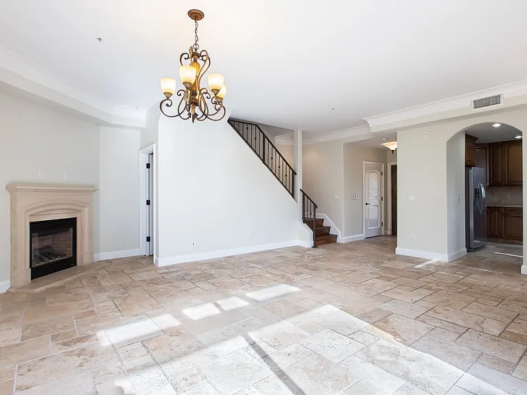 347 Milford St #101 — Photo 7