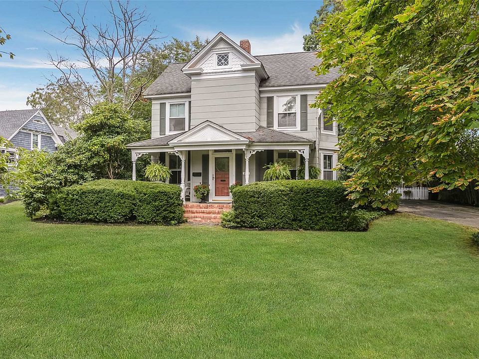 1st image of 215 Candee Ave