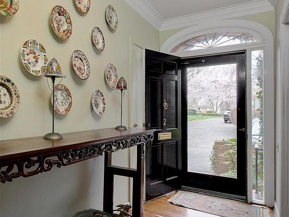 03 Surrey Place #2     Gulick