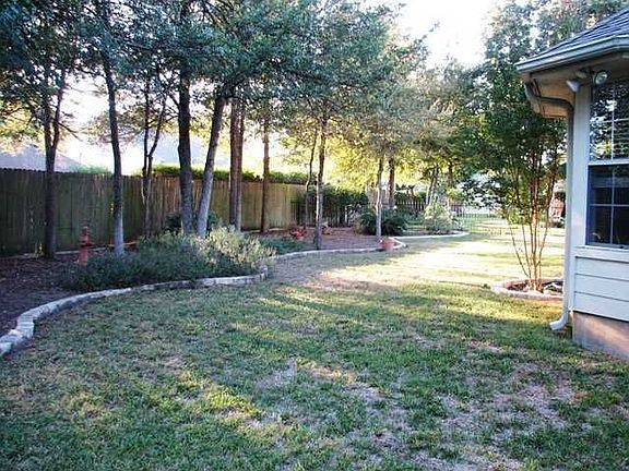 3rd image of 3014 Parker Dr